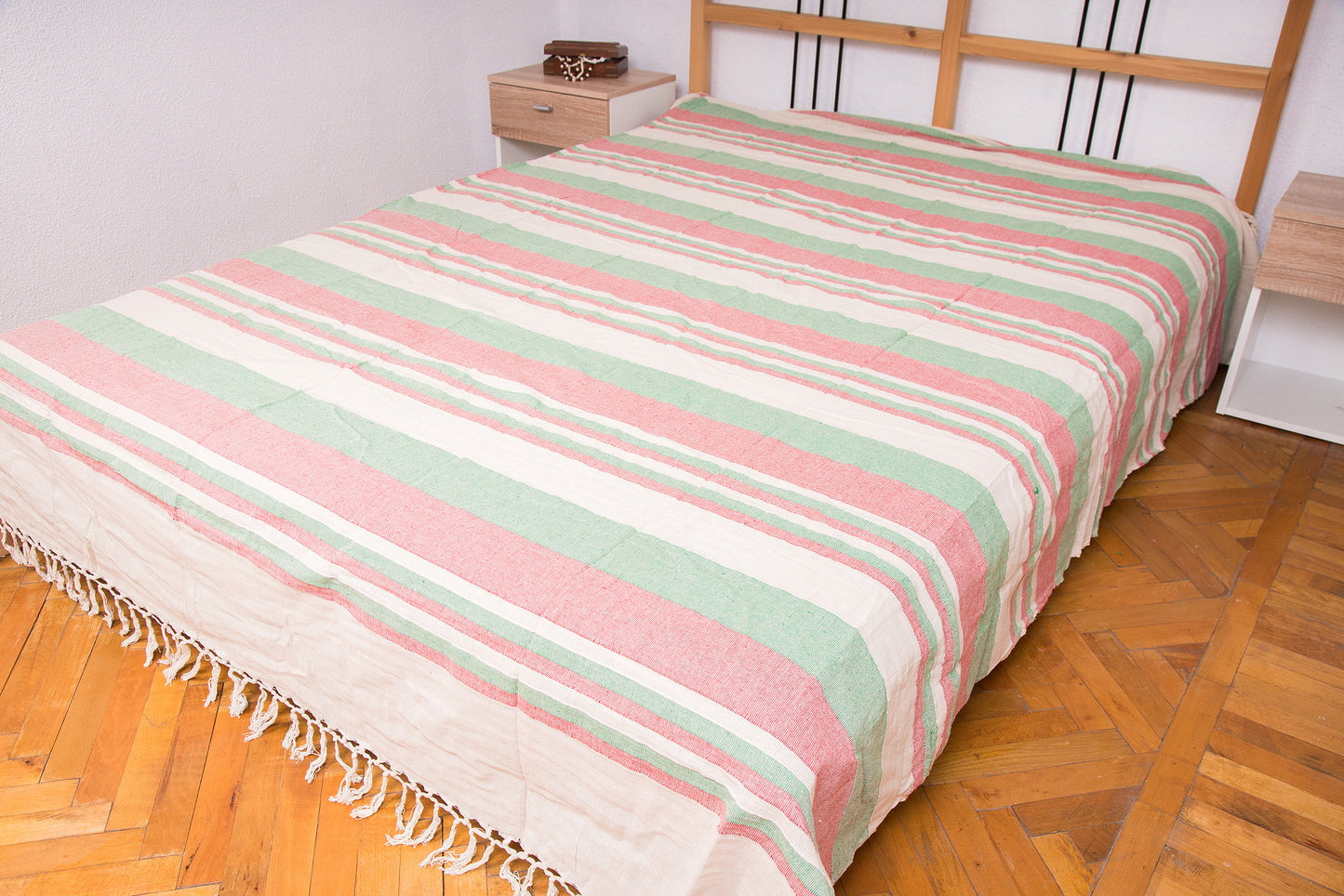 Cream double duvet with green stripes(Cuvertura dubla crem vernil)240cmX200cm
