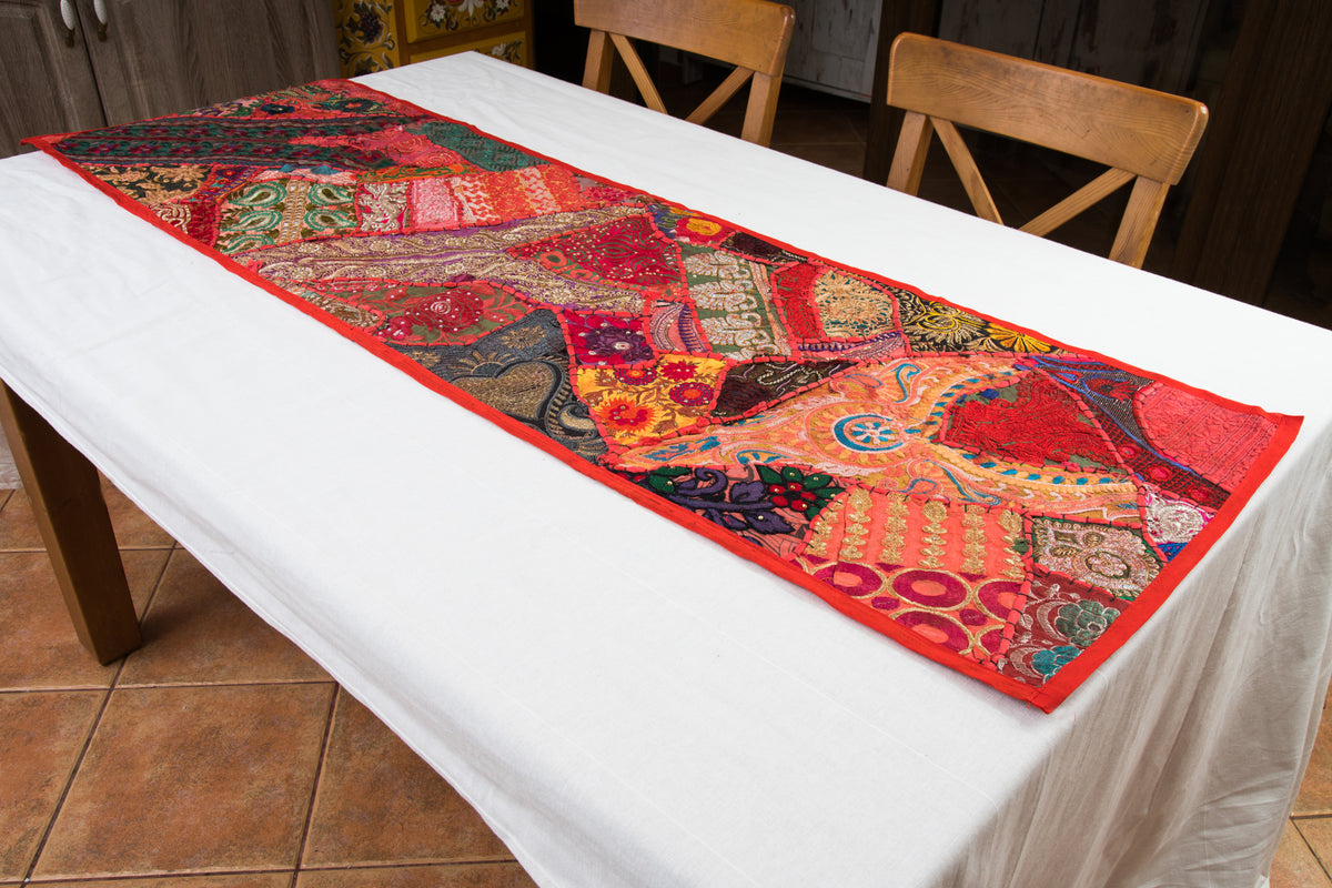 Handmade red Table Runner (Fata de masa rosu lucrata manual)150cm X 50cm