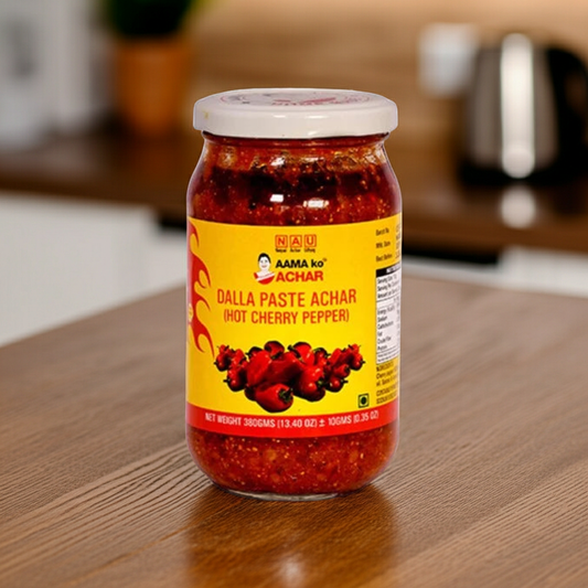 Aama Ko Achar Dalla Paste(Sos iute Ardei Cherry) 380g
