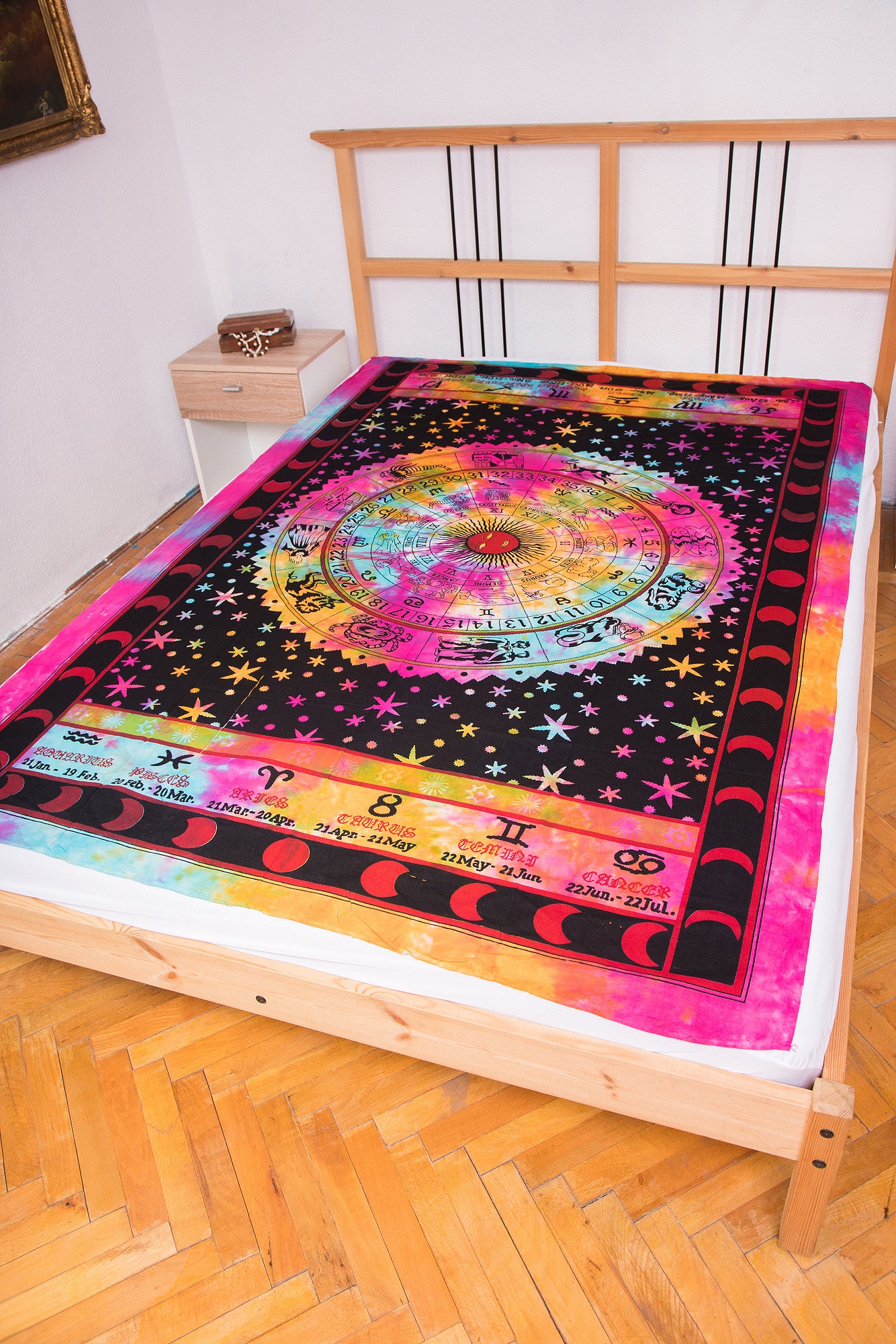 Multicolored blanket with Astrological print(Cuvertura muticolora cu print Astrologic)200cmX160cm