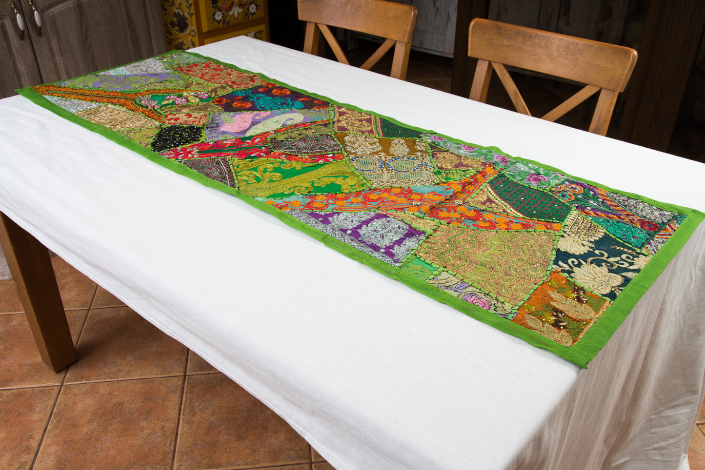 Handmade green Table Runner (Fata de masa verde)150cm X 50cm