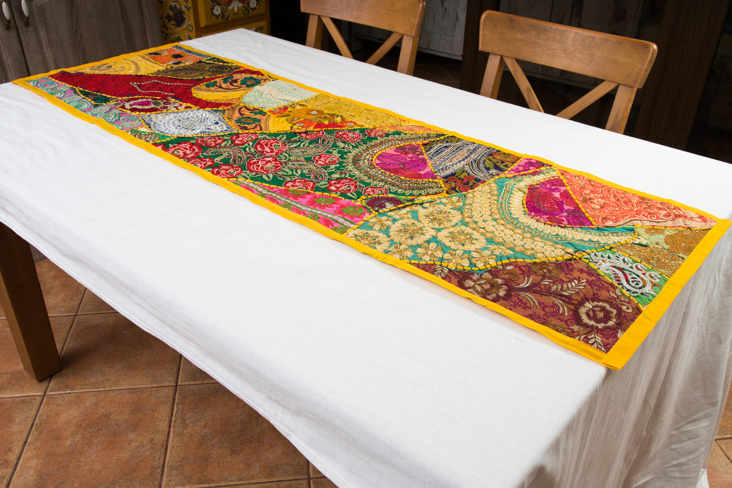 Handmade yellow Table Runner( Fata de masa lucrata manual )150cmX50cm